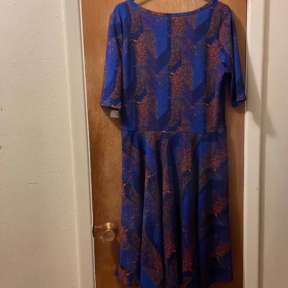LulaRoe Simply Comfortable Nicole Size: 2XL NWT - Picture 2 of 6